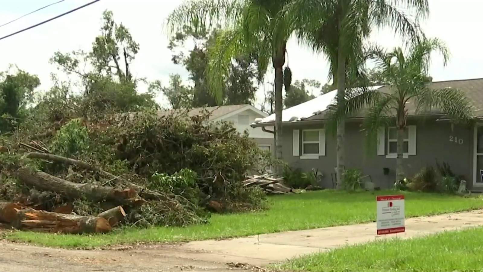 Unlicensed contractors targeting DeLand tornado victims, sheriff warns
