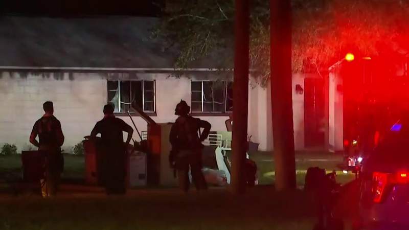 Fire breaks out at home in Sanford