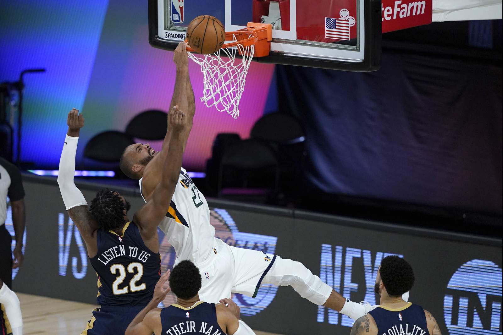 Gobert lifts Jazz past Pelicans 106-104 in NBA restart