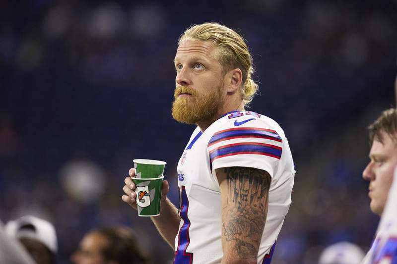 Beasley among four Bills players in COVID-19 reentry process