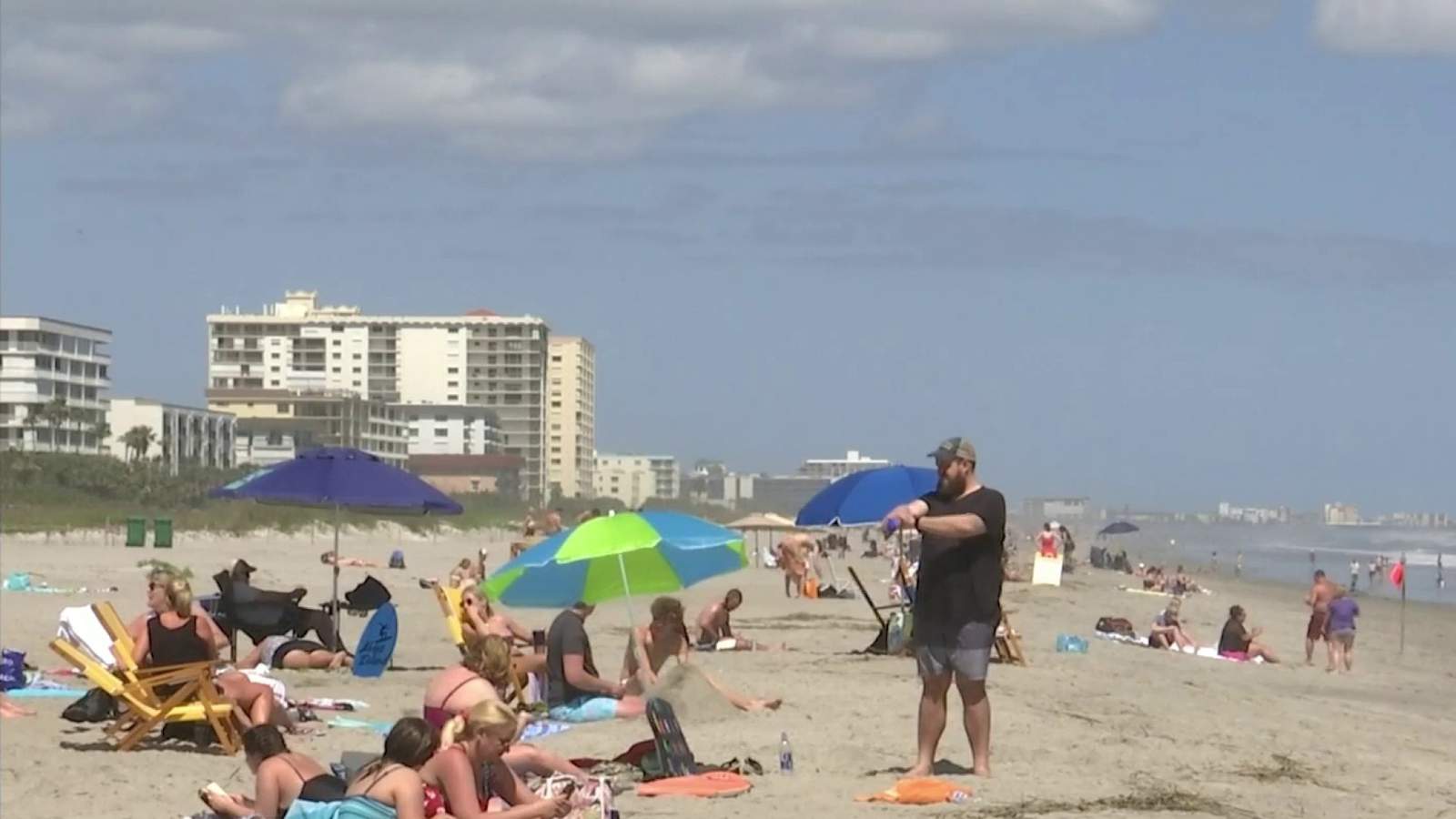 Cocoa Beach mayor wants to limit BYOB alcohol on the beach downtown