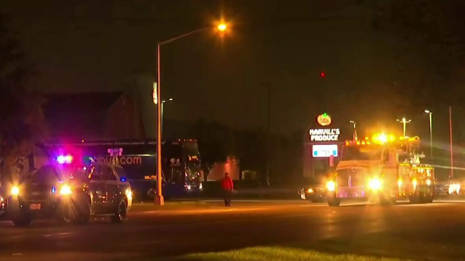 Fatal crash closes Orange Avenue near Orlando