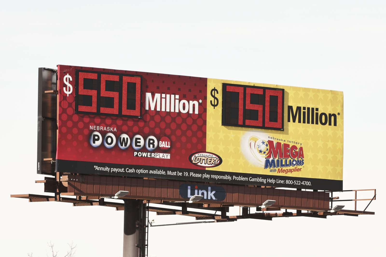 Powerball jackpot hits $550M as Mega Millions grows to $750M