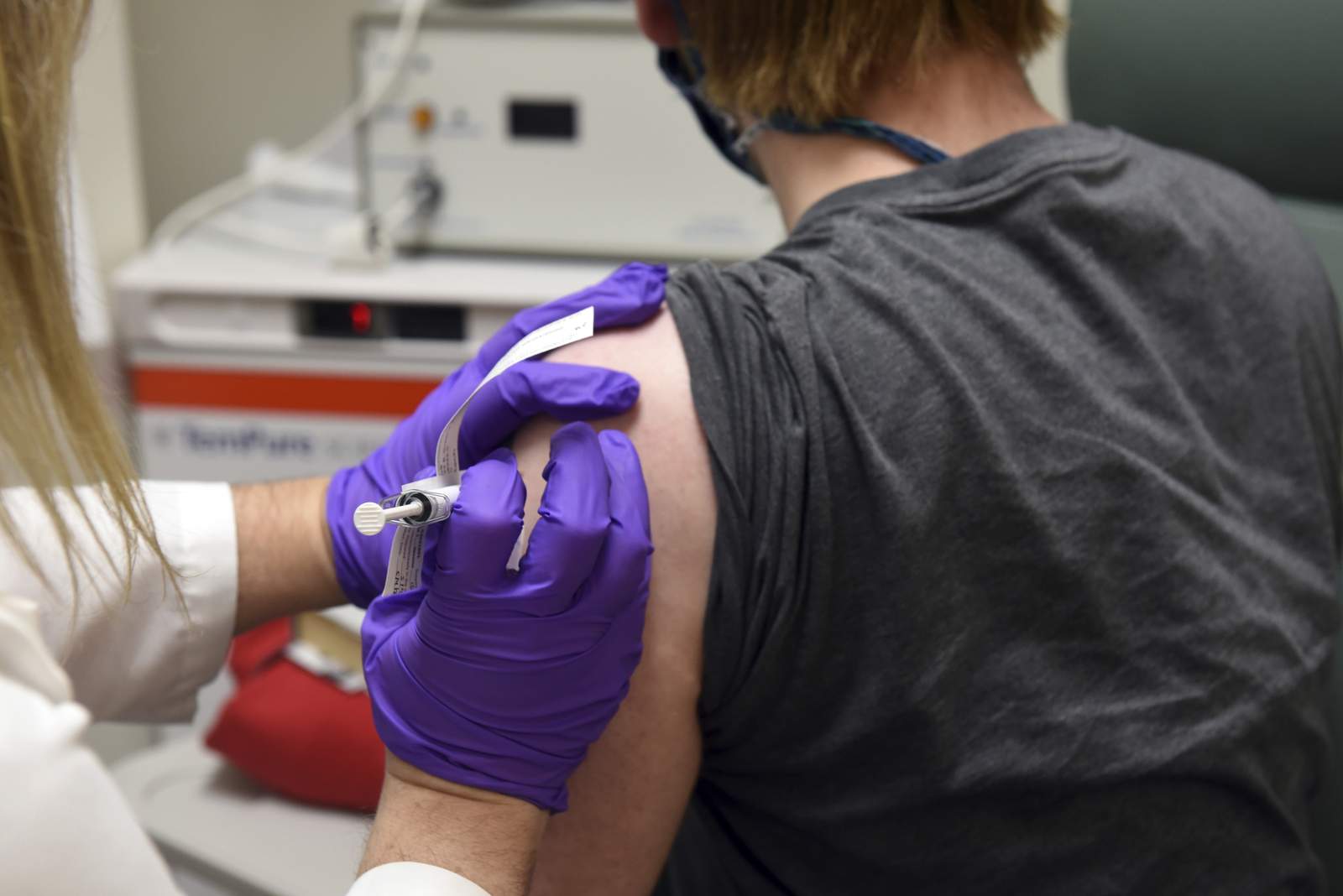 U.S. government to pay for coronavirus vaccine costs