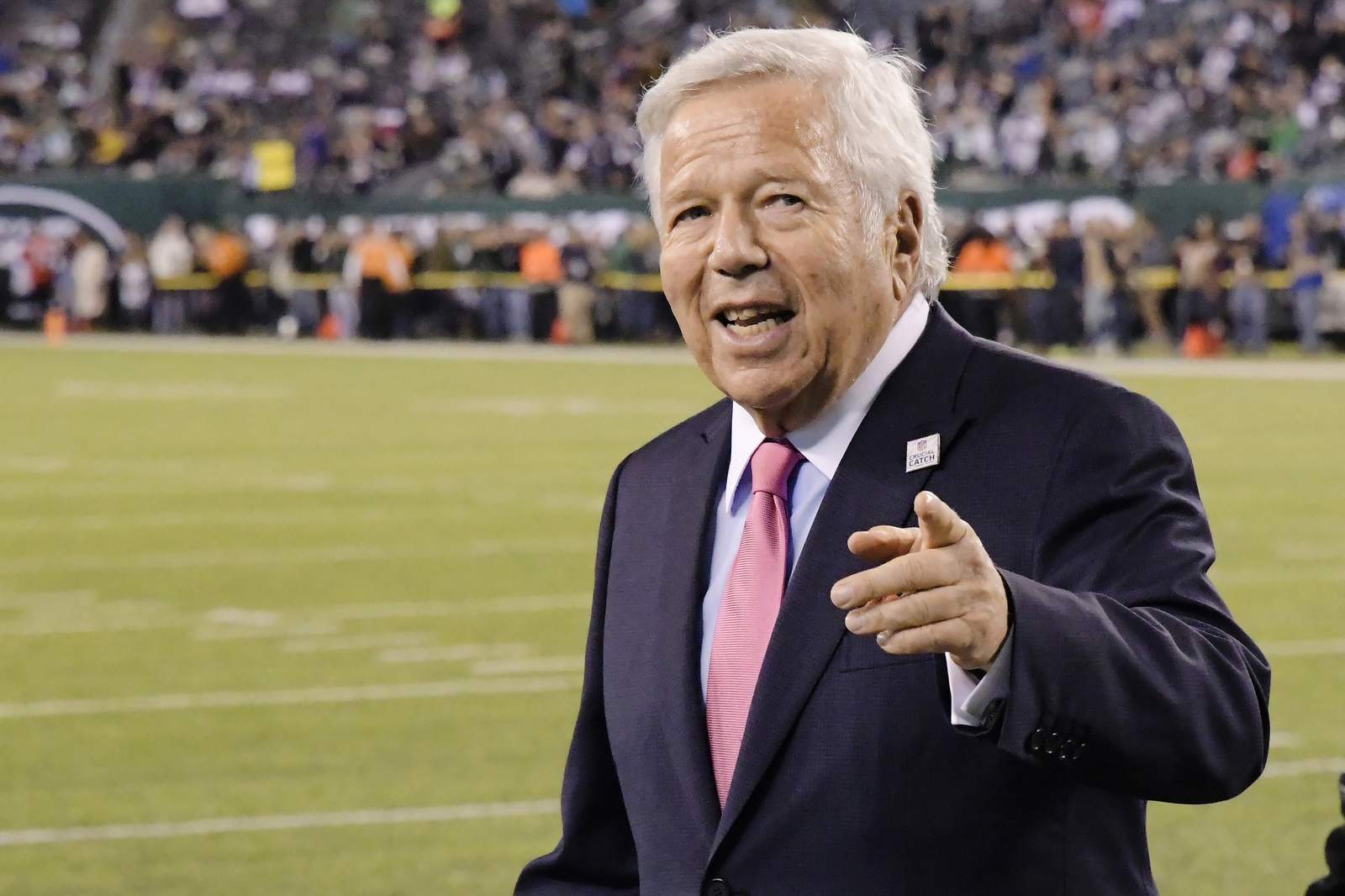 New England Patriots owner Robert Kraft cleared of massage parlor sex charge in Florida