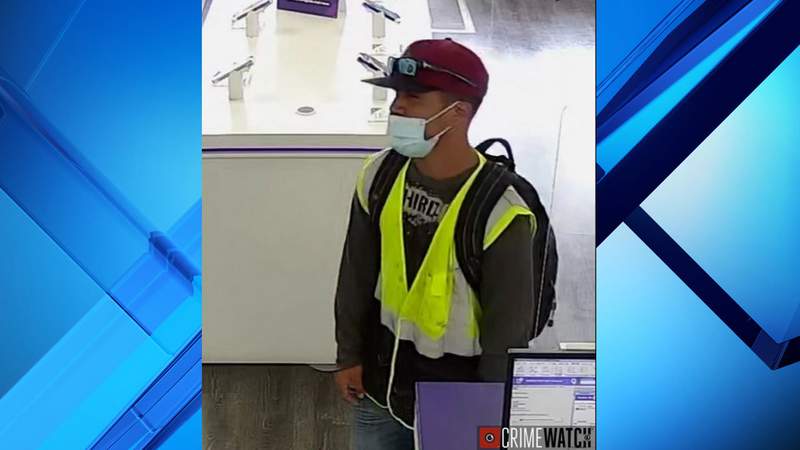Man accused of robbing store with machete, DeLand police ask public for help identifying him