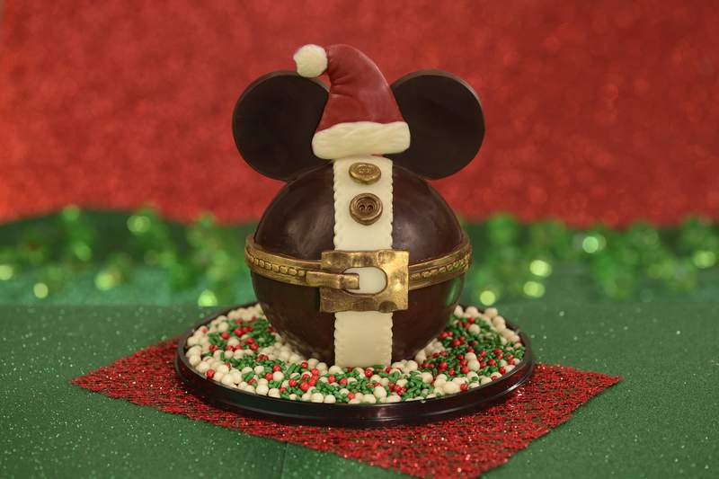 Walt Disney World shares details about holiday food and drinks