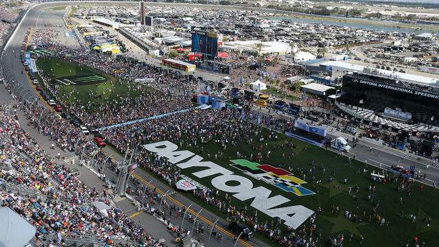 Want to work at Daytona 500? The speedway is hiring