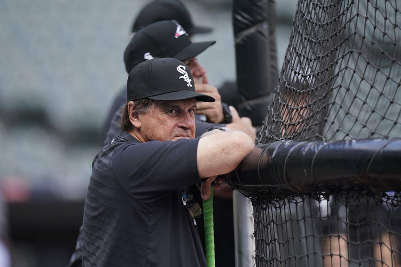 LEADING OFF: La Russa, White Sox weigh '22 after elimination