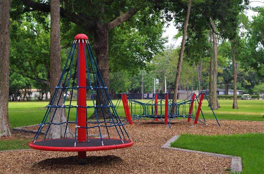 COVID-19: Orange County, Orlando playgrounds to reopen after six months