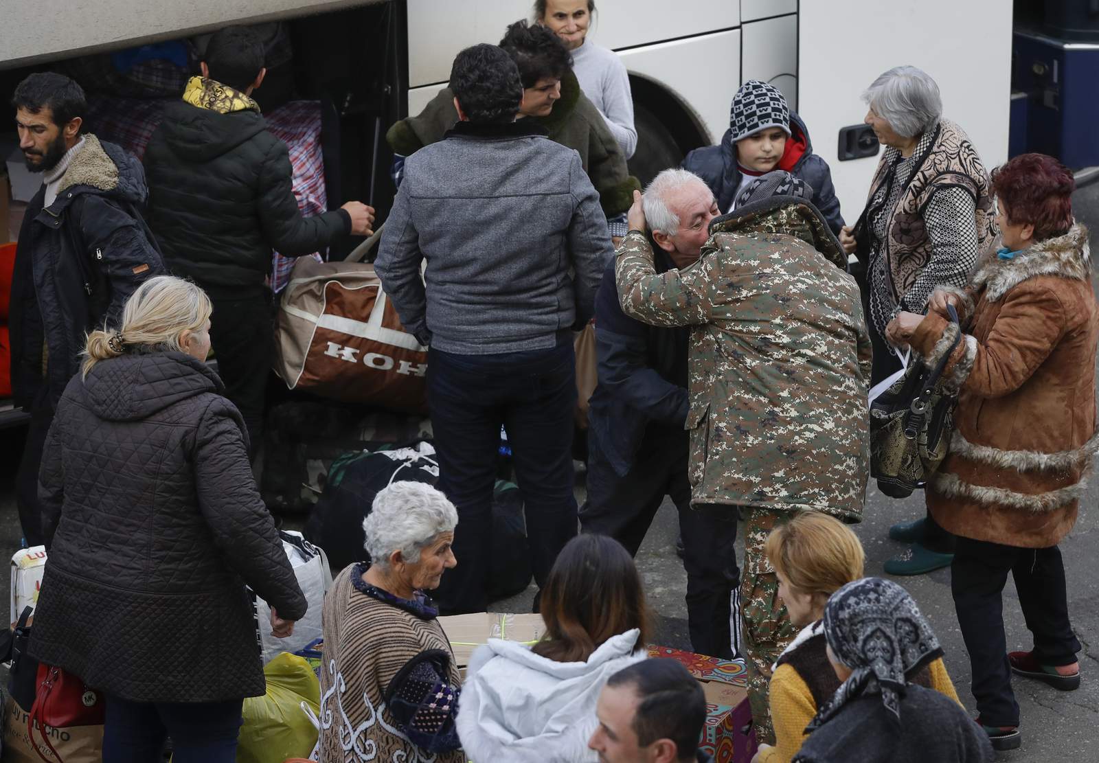 Armenians return to Nagorno-Karabakh after cease-fire