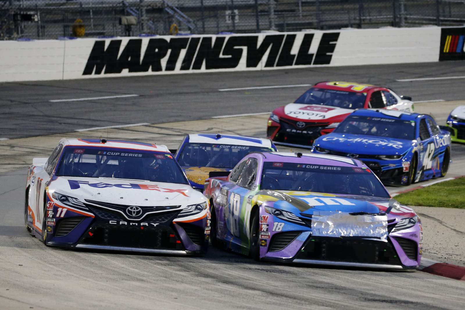 Truex ends 2020 winless skid with victory at Martinsville