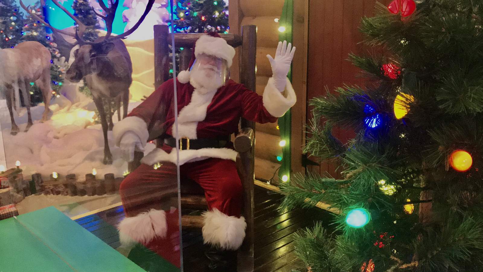 SANTA-tized: Here is where you can get Santa photos this Christmas