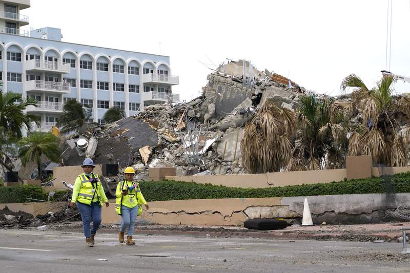 Searchers at Florida condo collapse site ‘not seeing anything positive’