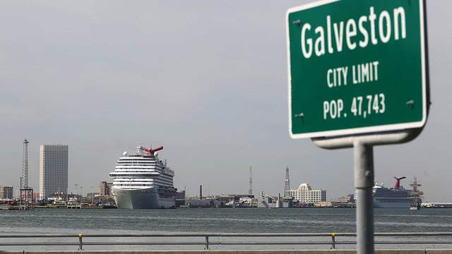 27 vaccinated people on Carnival cruise ship test positive for COVID-19
