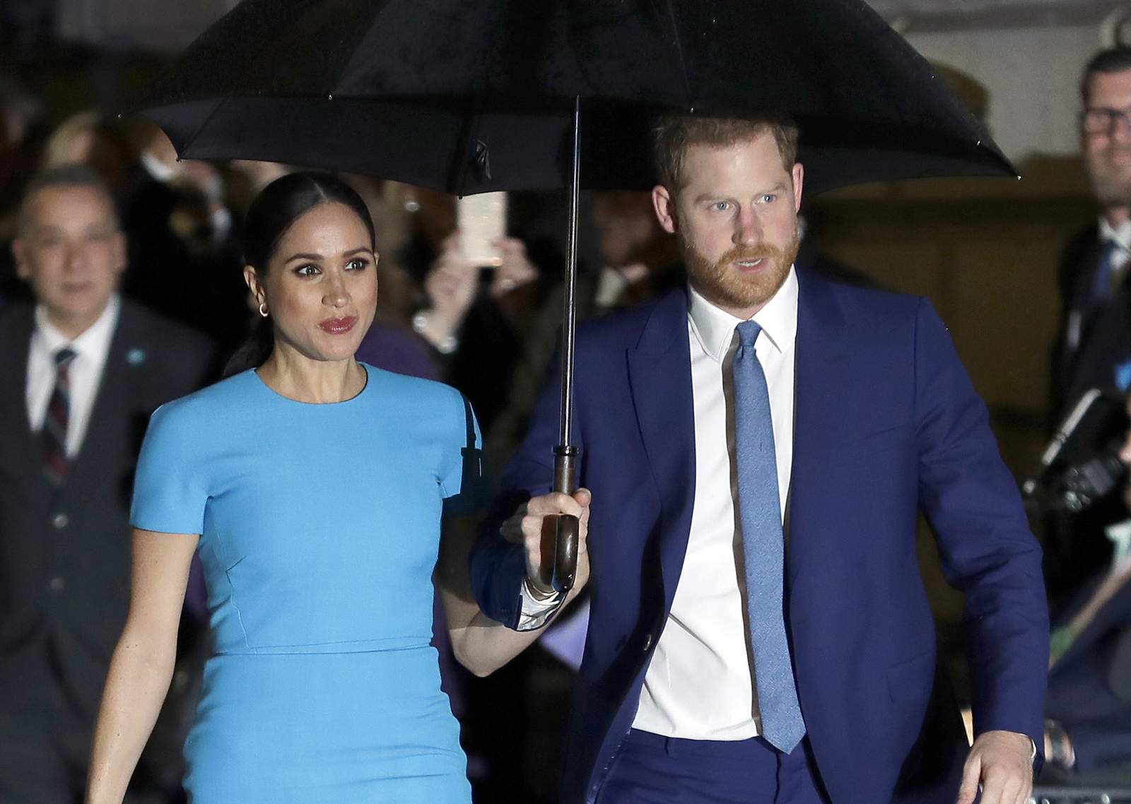 Prince Harry and Meghan sign production deal with Netflix