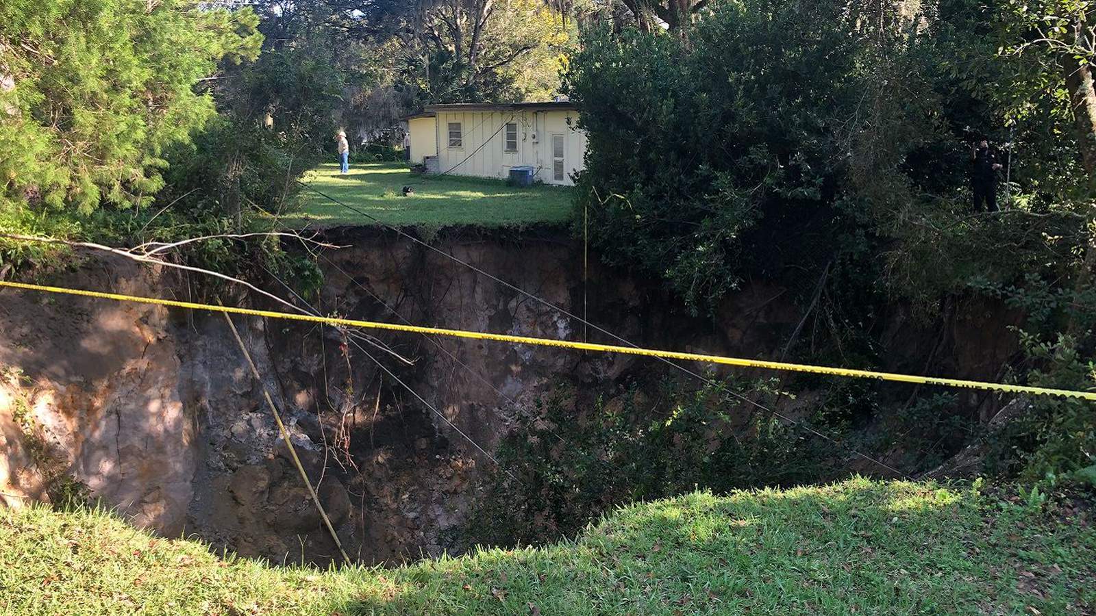 Sinkhole in Florida neighborhood expands to 50 feet wide, 30 feet deep