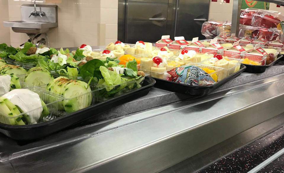 Florida schools offer free meals to students during extended coronavirus closures