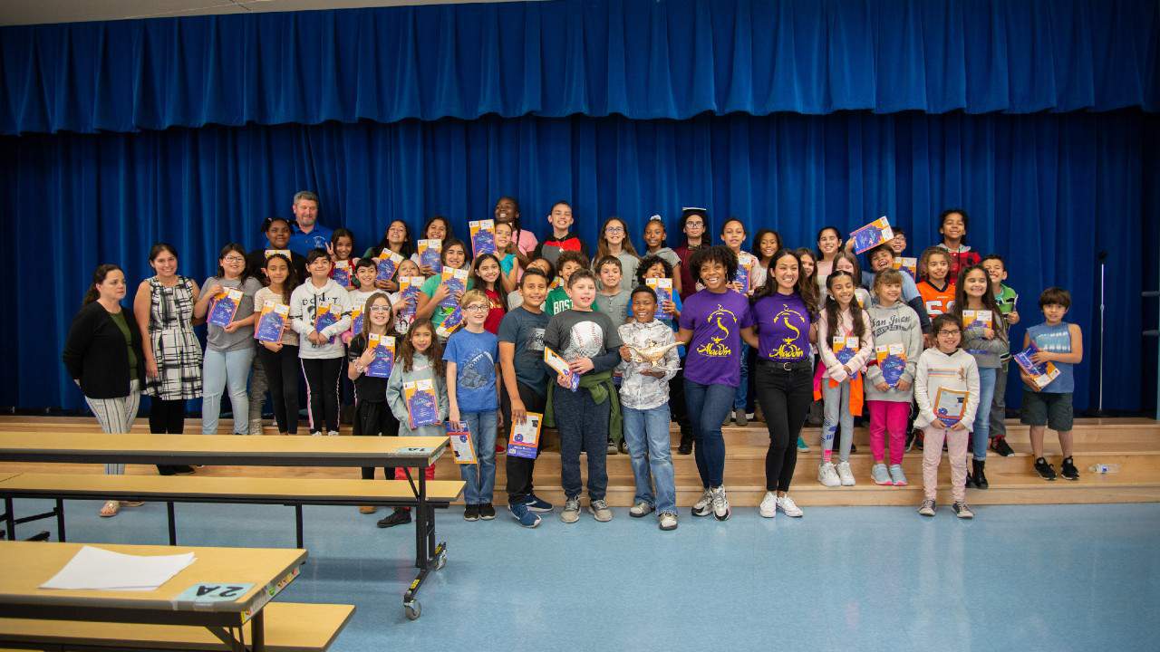 Disney’s 'Aladdin’ cast members surprise Orlando elementary school class