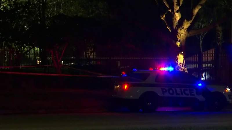 Orlando police respond to reported shooting at apartment complex