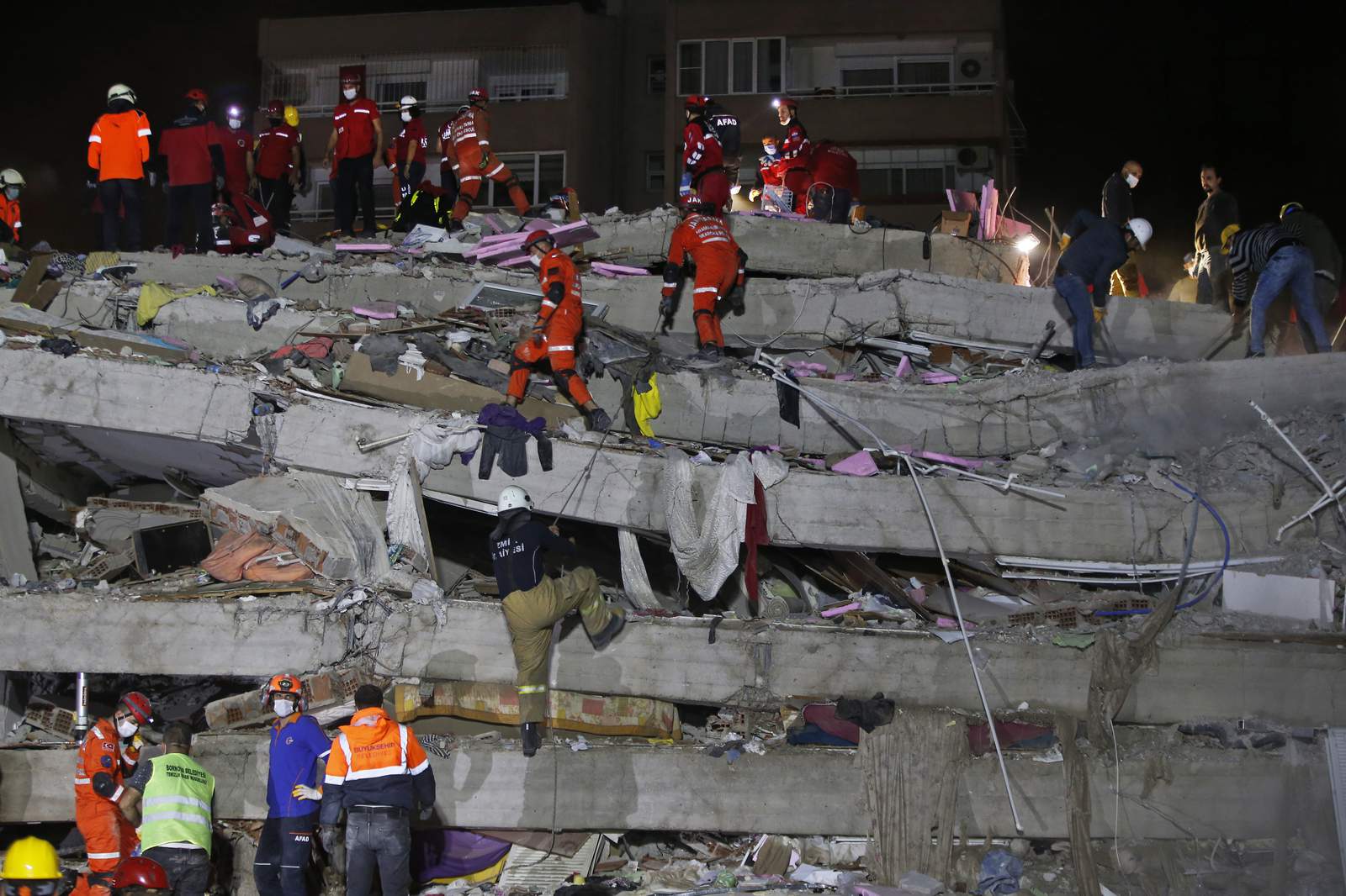 Strong earthquake topples buildings in Turkey