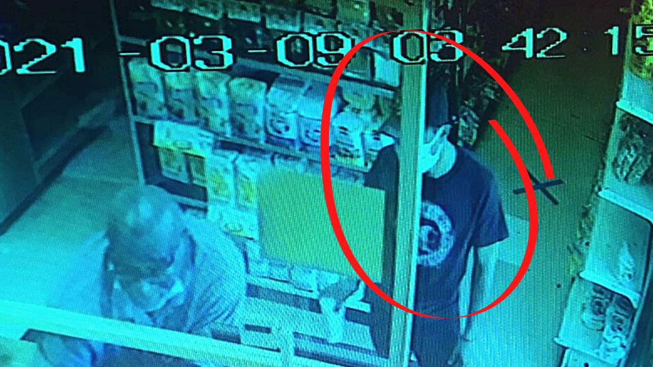 Do you recognize them? Volusia County deputies try to track down donation jar thieves