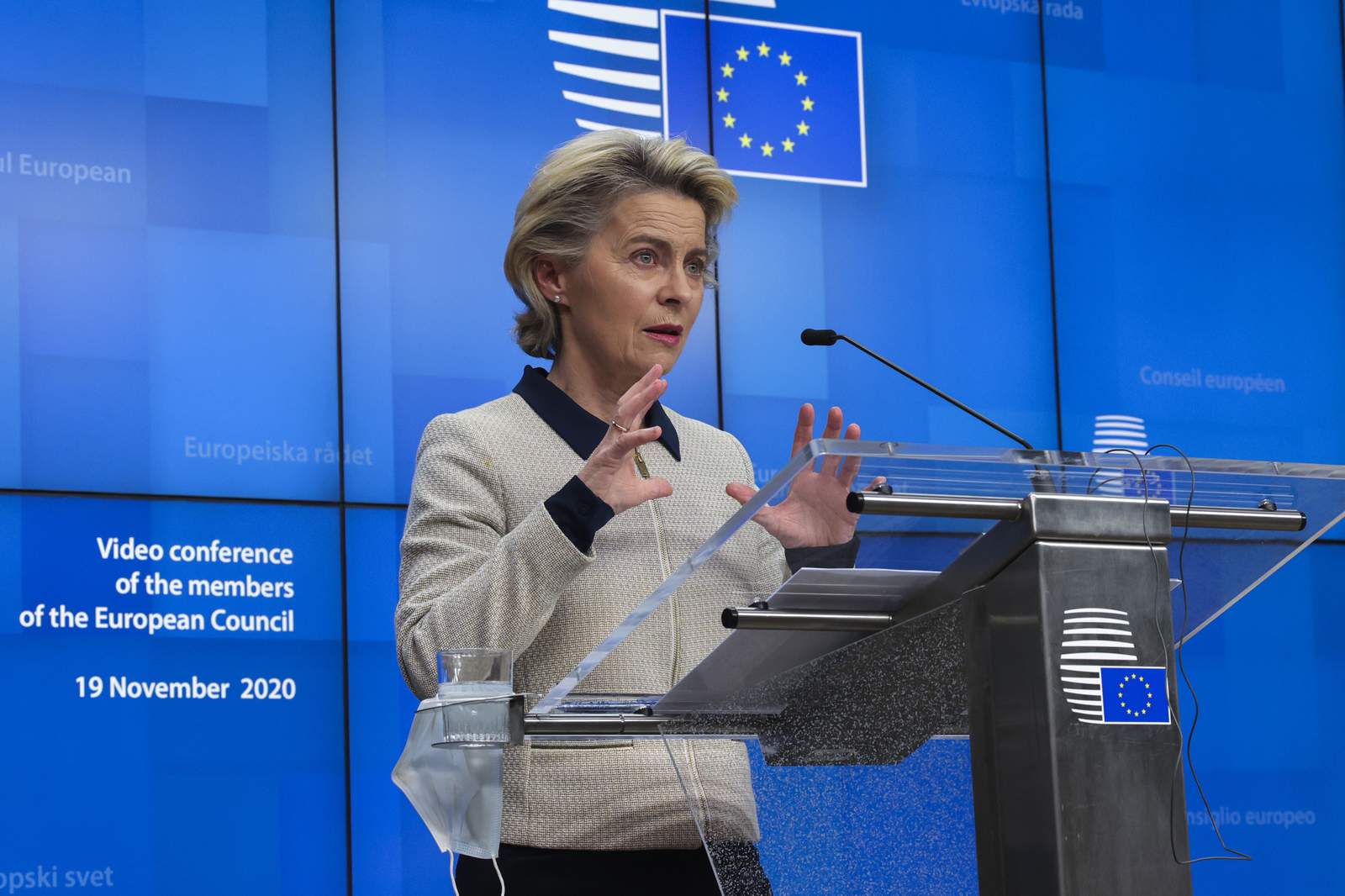 EU leaders fail to solve political fight blocking big budget