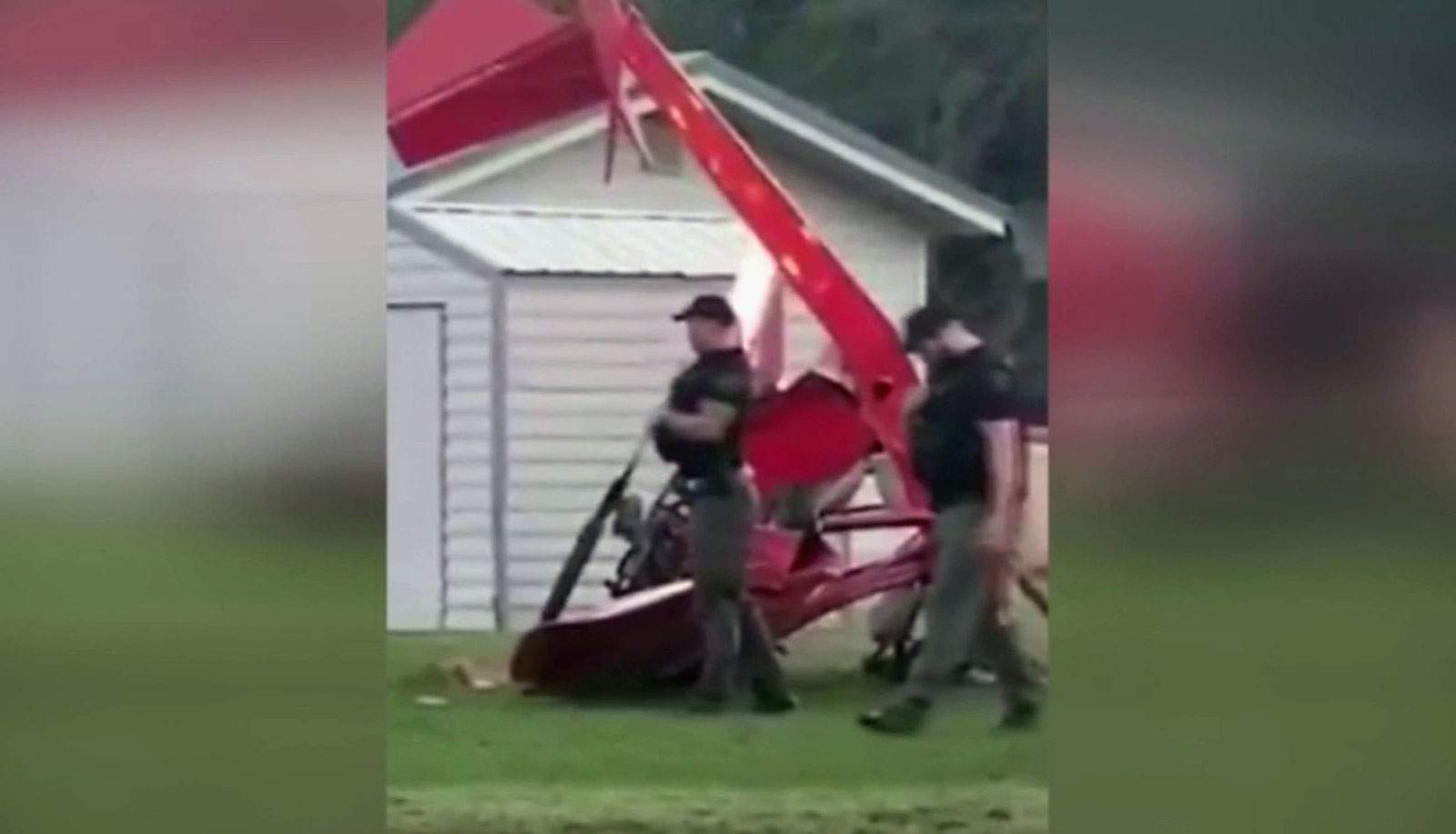 Pilot hospitalized after homemade aircraft crashes in Florida