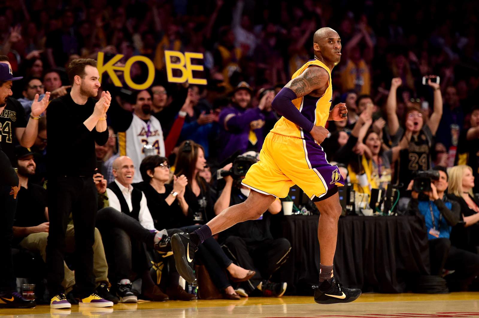 Kobe Bryant reacts in the third quarter against the Utah Jazz at a game held April 13, 2016, in Los Angeles.