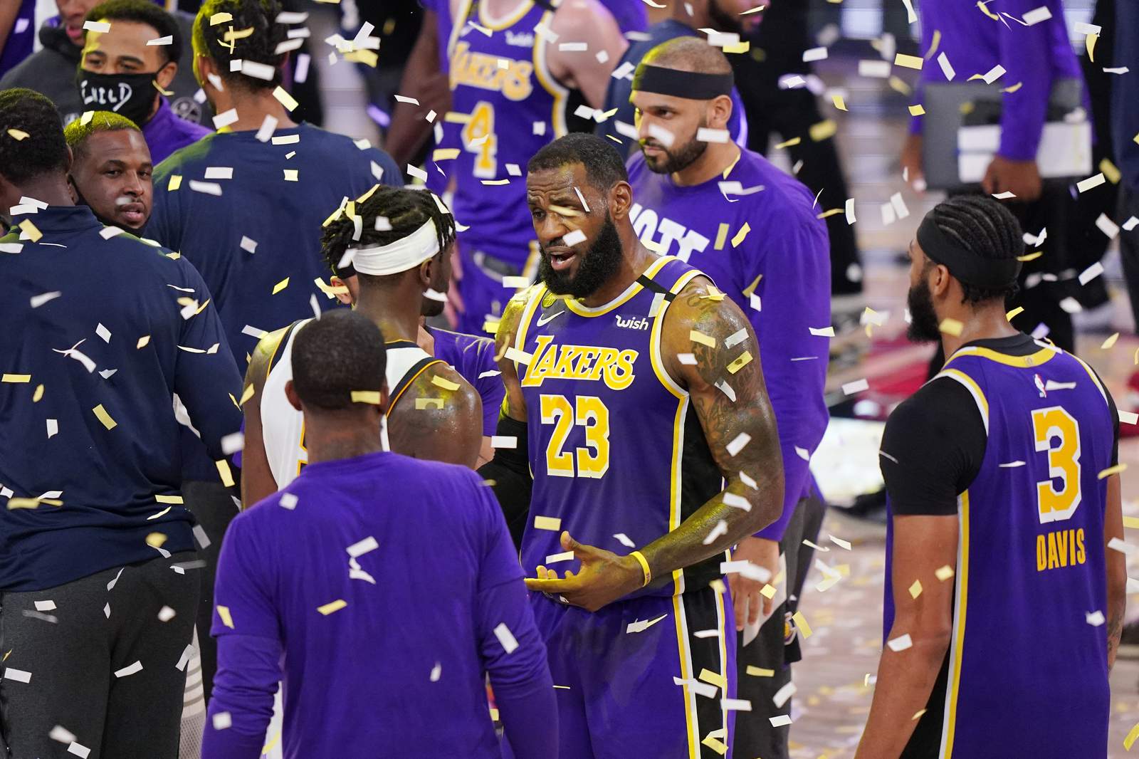 James, Lakers beat Nuggets in Game 5 to reach NBA Finals