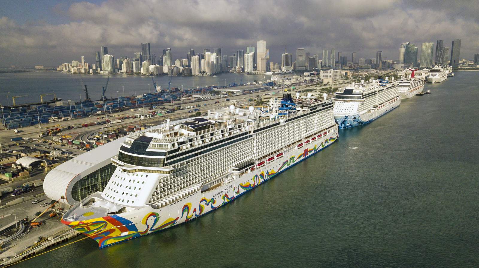 Norwegian Cruise Line suspends global sailings through April