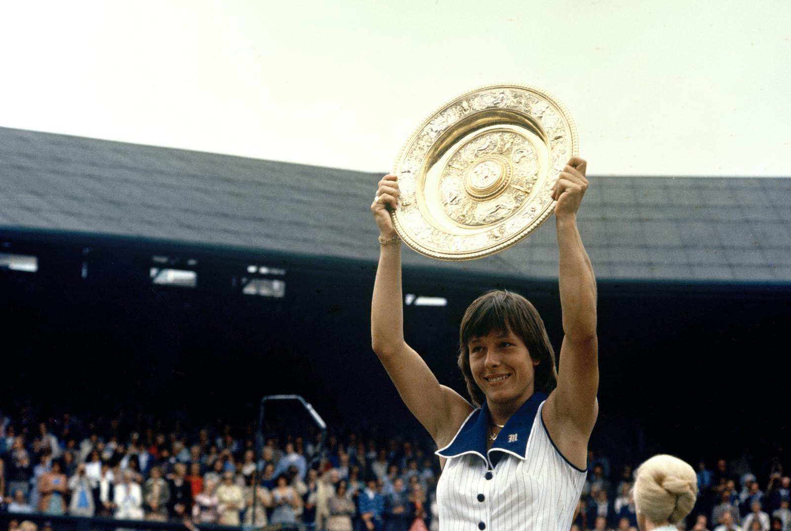 AP Was There: Navratilova tops Evert for 1st Slam title