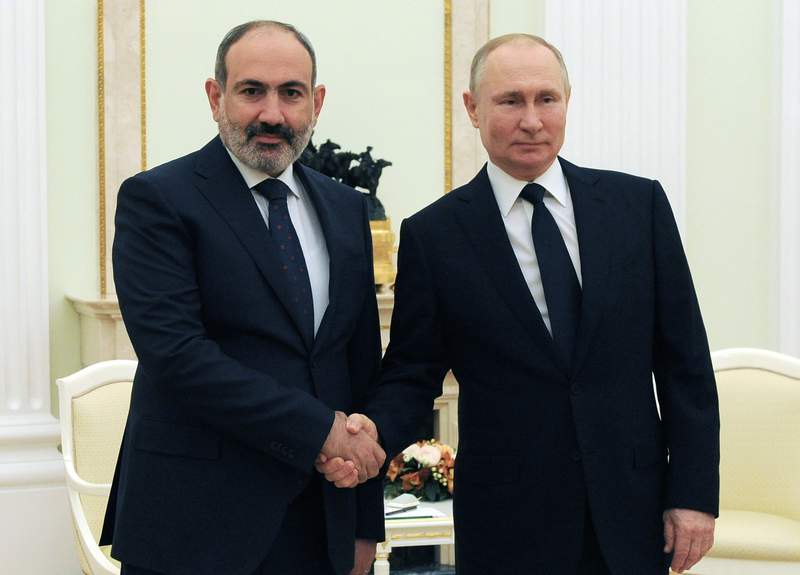 Armenia asks for Russian help amid tensions with Azerbaijan