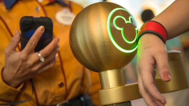 Disney stopping complimentary MagicBands for annual passholders