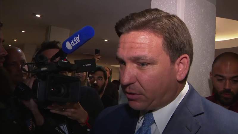 Gov. Ron DeSantis meets with state law enforcement heading to Texas, Mexico border