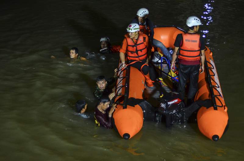 11 kids drown, 10 rescued in river cleanup