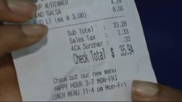 Gator's Dockside restaurants add health care surcharge to tab