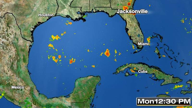 RADAR, MODELS, UPDATES: System swirls off Florida