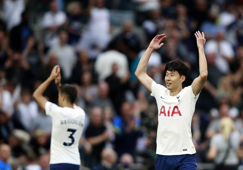 Son fills in for absent Kane to give Spurs win over Man City