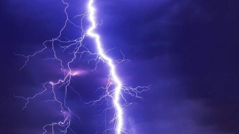 Is heat lightning real? A meteorologist explains