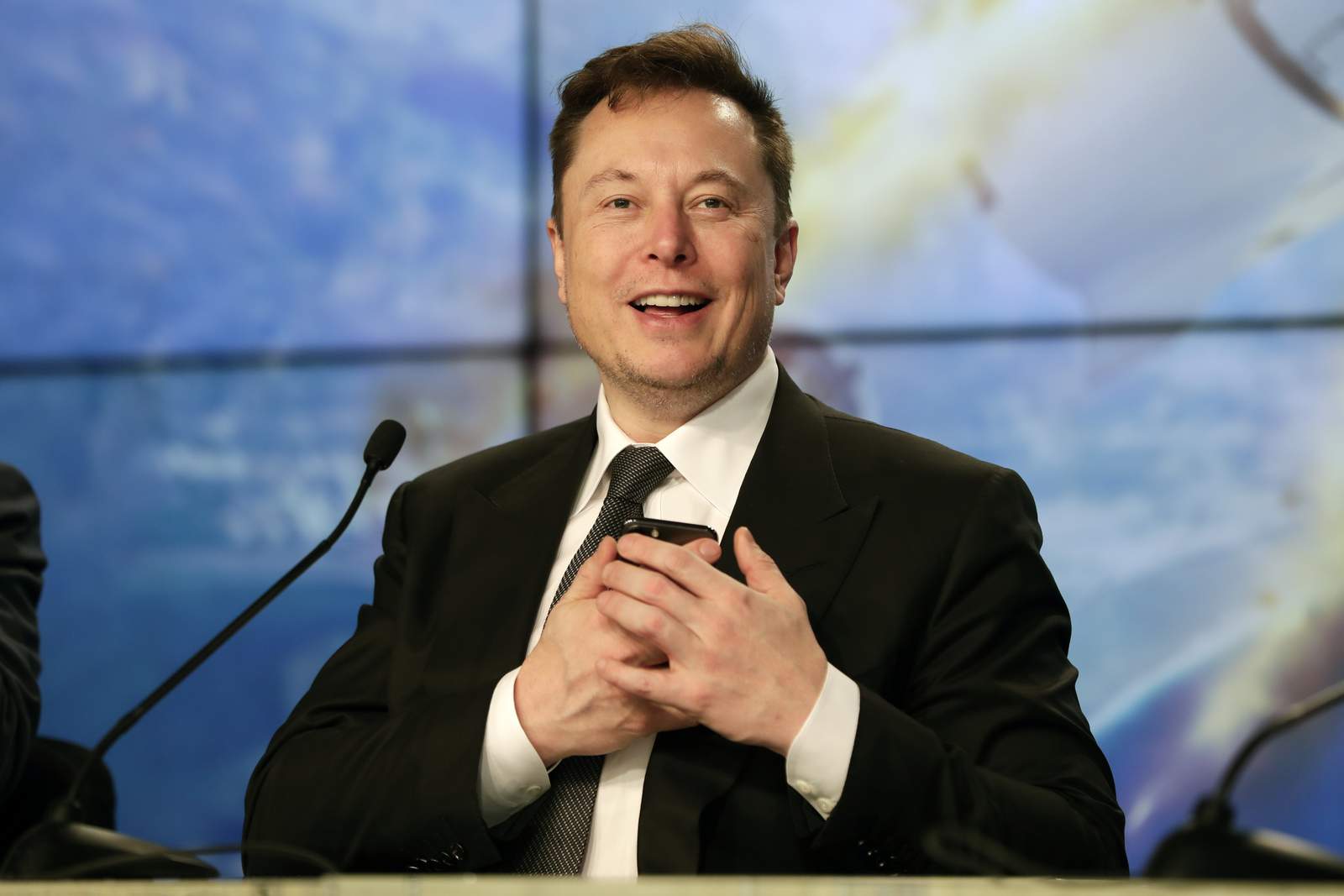 Coming soon? Elon Musk promises $25,000 Tesla car