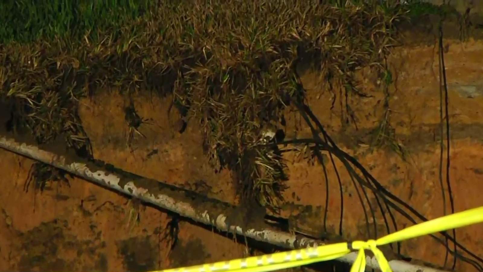Possible sinkhole in Altamonte Springs forces 13 people to evacuate