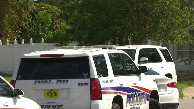 Man taken into custody after shootout with Daytona Beach police