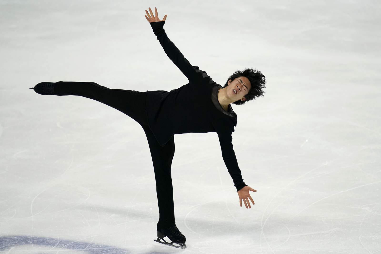 Nathan Chen wins fifth straight US Figure Skating title