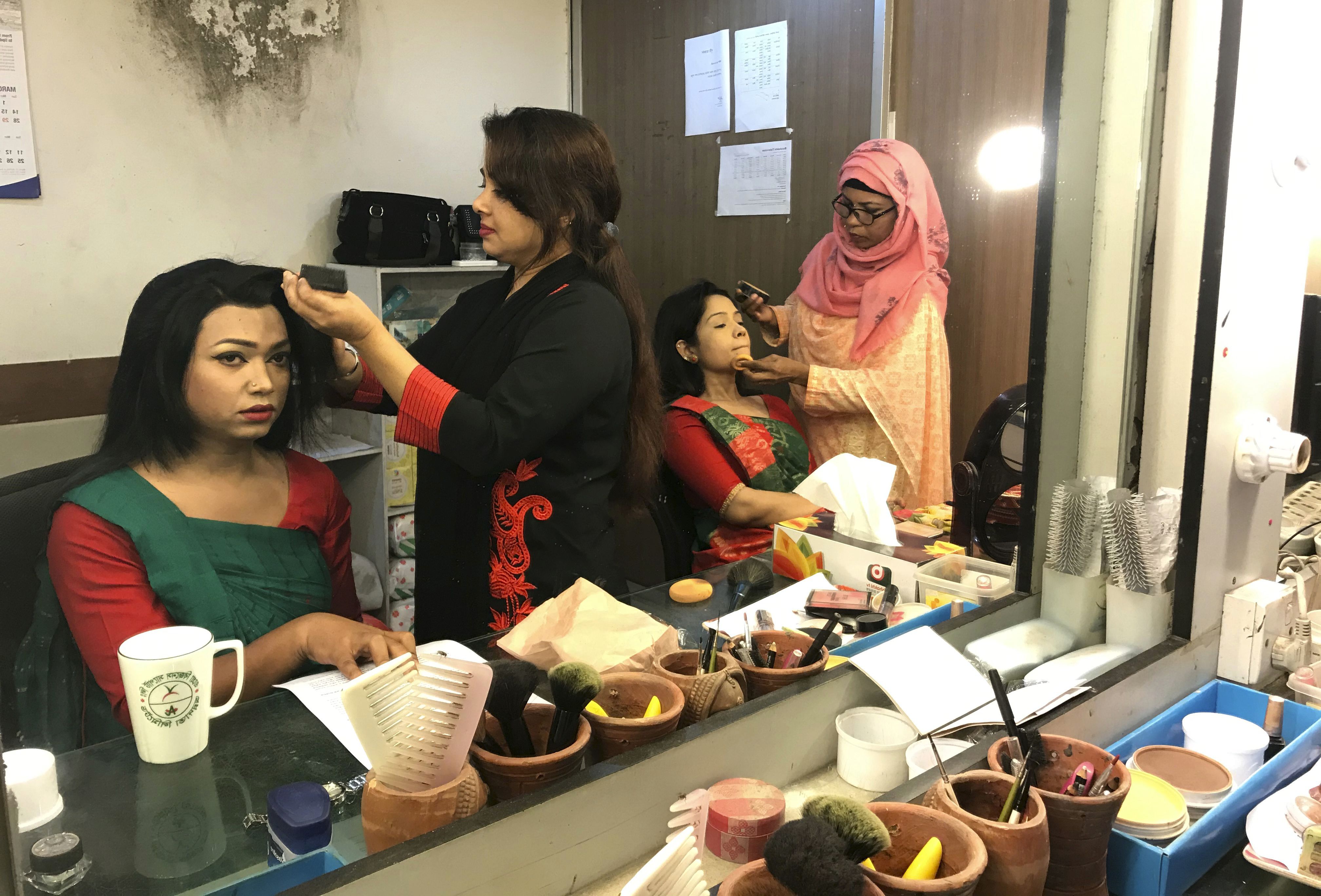 Bangladesh TV hires country’s 1st transgender news anchor