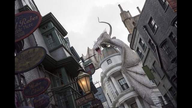 Technical rehearsals held for Harry Potter Escape from Gringotts ride
