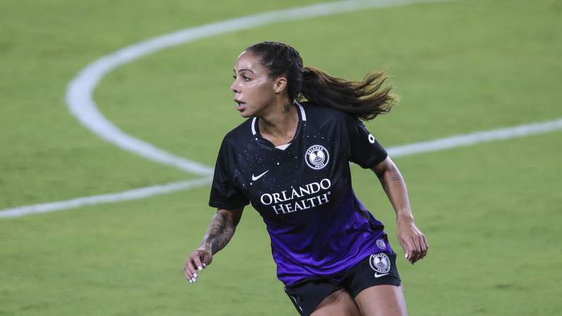 Leroux scores in stoppage time, Orlando vs. Louisville ends in a draw