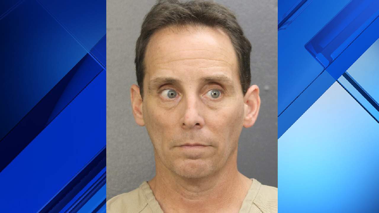 Federal judge refuses bond for Florida doctor facing child porn charges