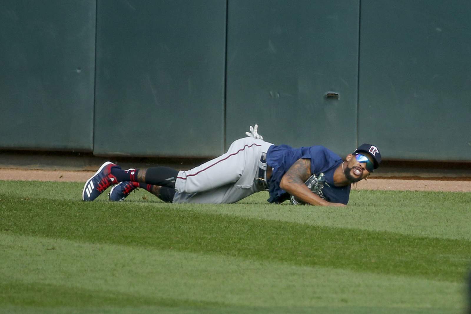 Twins relieved Buxton's left foot injury just a sprain