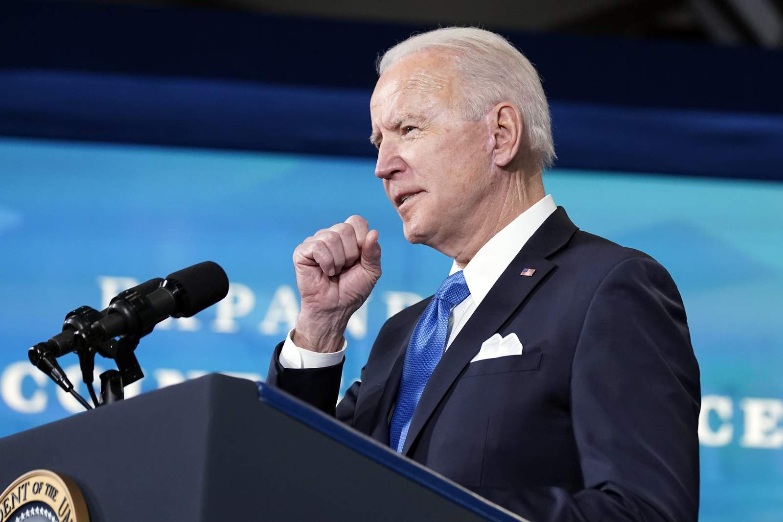 President Biden immediately begins selling virus aid plan to public